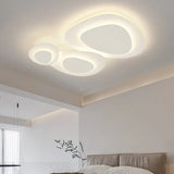 Dimmbar LED-Deckenlampe in Weiß mit mehrschichtigem Design