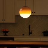 LED Pendelleuchte in Glas Kugelform für das Esszimmer