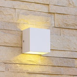 LED Up-Down Wandleuchte für Außenbereich mit verstellbarem Lichtstrahl