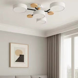 Moderne LED Deckenleuchte im Blütendesign mit mehreren Köpfen