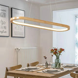 Ovale Pendelleuchte aus Eiche im skandinavischen Design für das Esszimmer