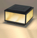 Solar Gartenleuchte Schwarz mit 4-seitiger Beleuchtung