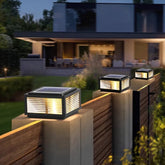 Solar Gartenleuchte Schwarz mit 4-seitiger Beleuchtung