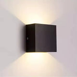 LED Up-Down Wandleuchte für Außenbereich mit verstellbarem Lichtstrahl