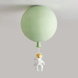 Babyzimmer Deckenleuchte mit bunten Ballons und Astronaut - Clowas.de