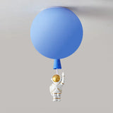 Babyzimmer Deckenleuchte mit bunten Ballons und Astronaut - Clowas.de