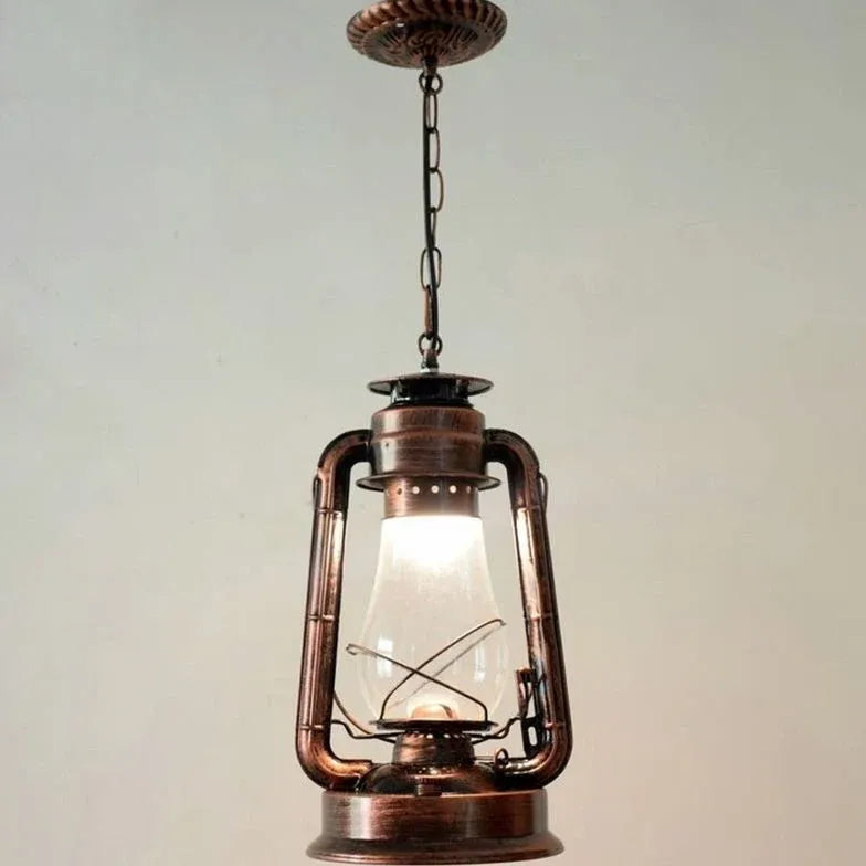 Pendelleuchte Laterne im amerikanischen Vintage Restaurant - Clowas.de
