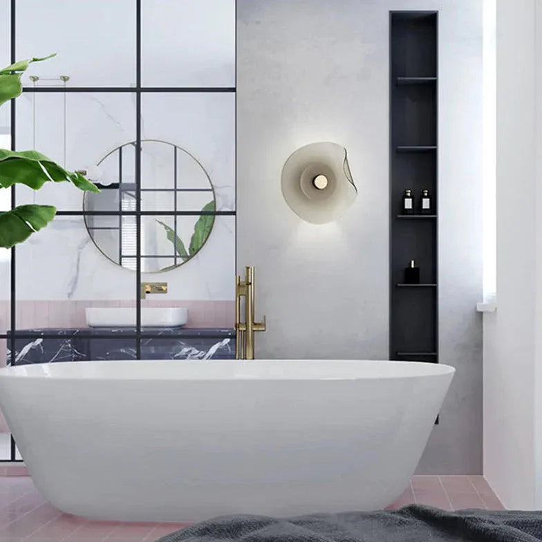 Runde Wandleuchten für modernes minimalistisches Wohndesign - Clowas.de