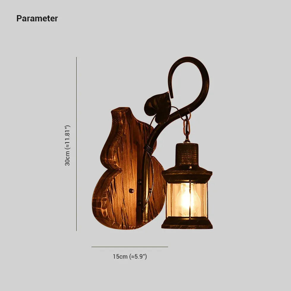 Rustikale Wandleuchte aus amerikanischem Lanternenholz - Clowas.de