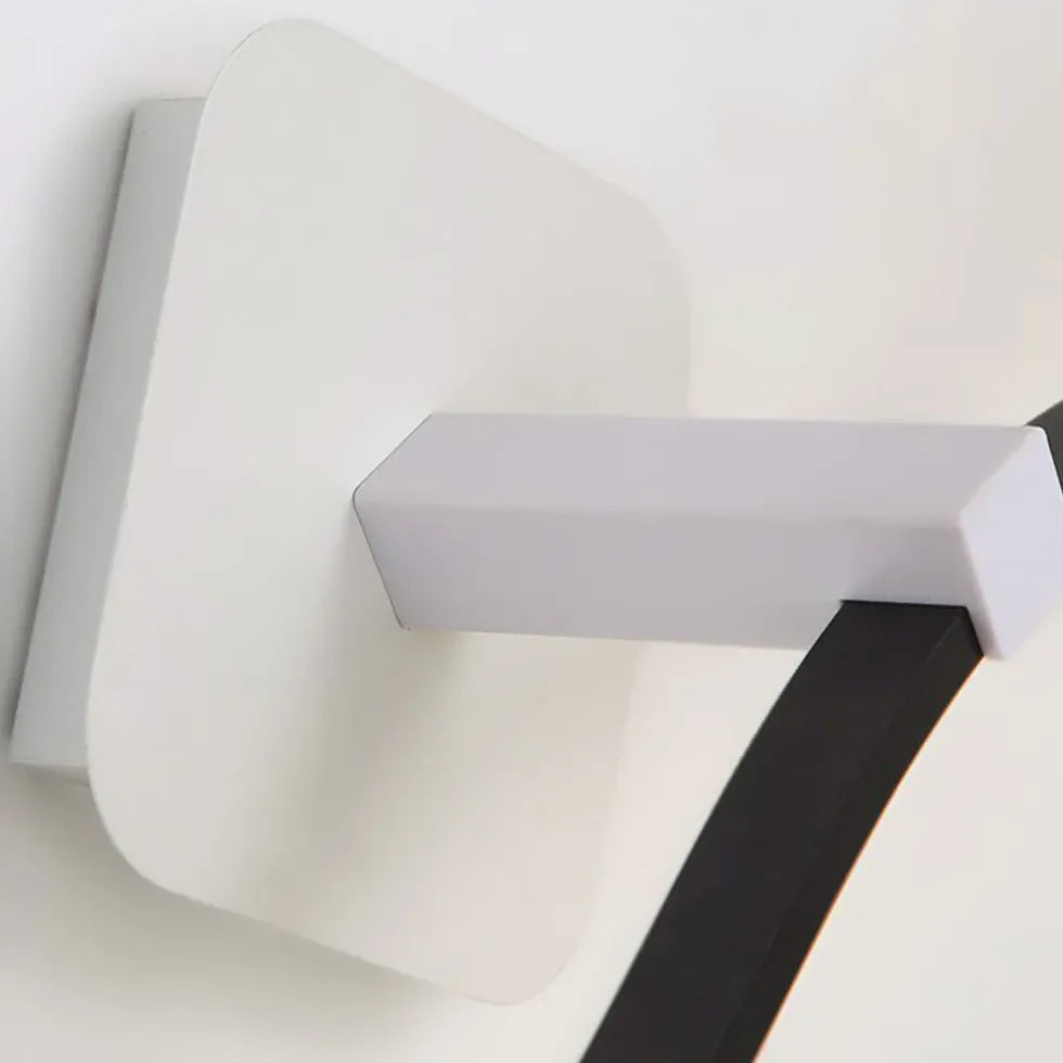 Schwarze Wandleuchten mit wellenförmigem minimalistischem Design - Clowas.de