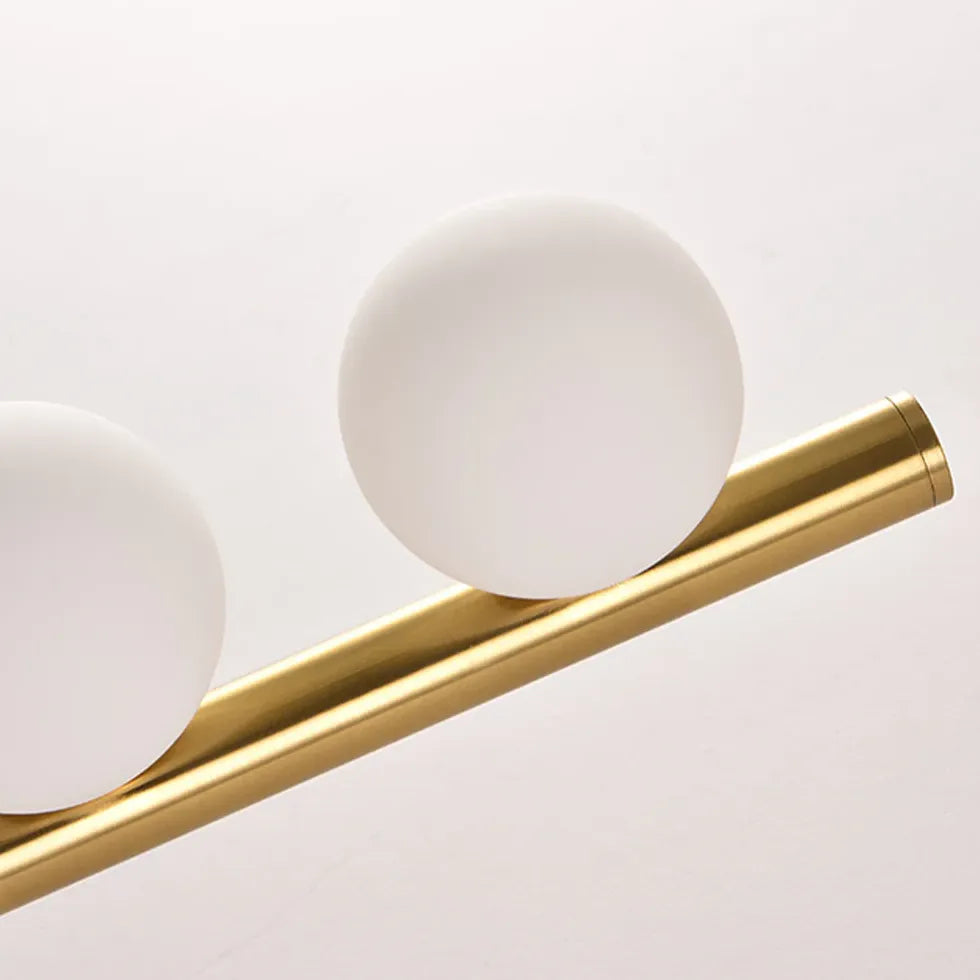 wandleuchte led wohnzimmer Moderne elegante goldene Akzente - Clowas.de