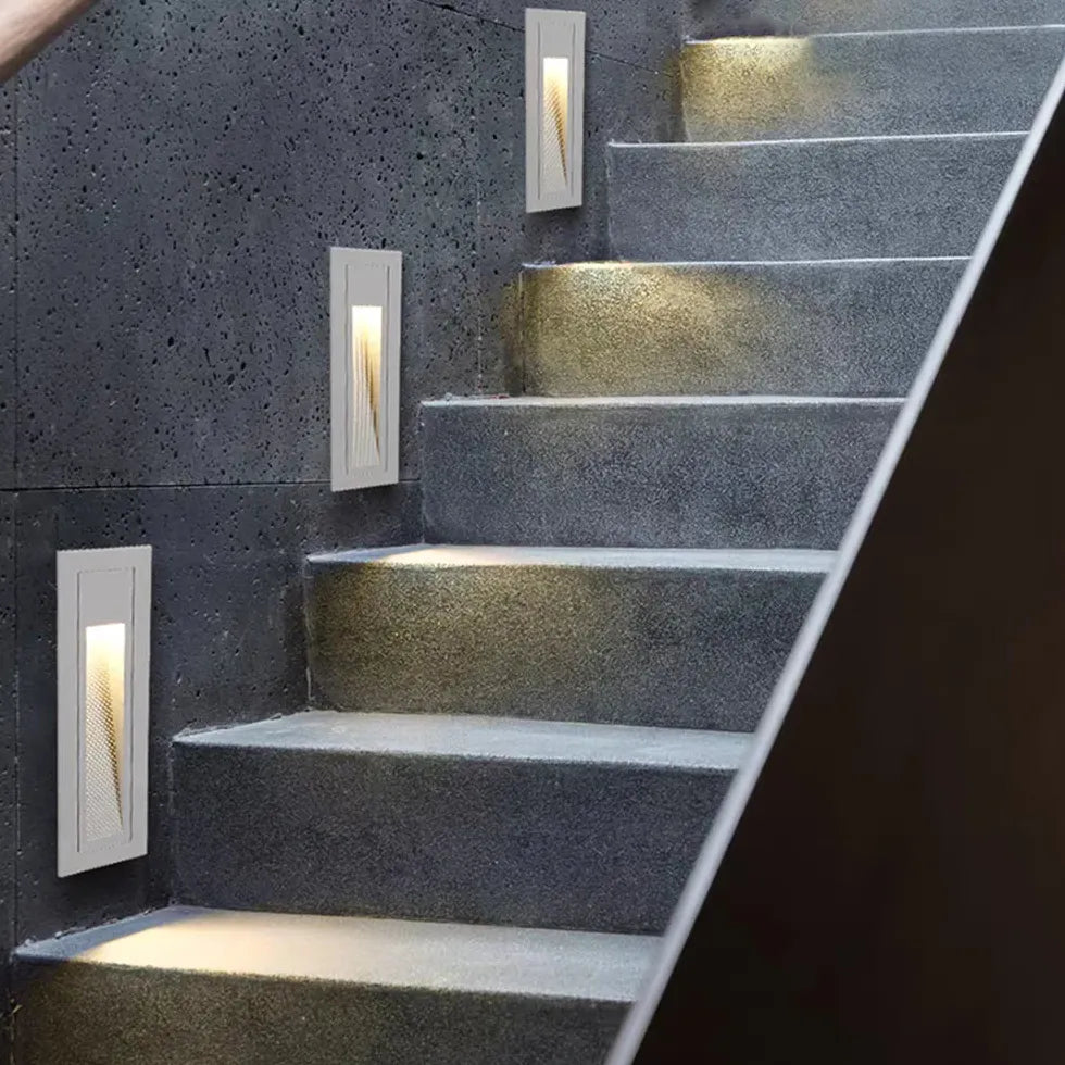 Wandeinbauleuchte Treppe Schalterdose für stilvolle Außenbeleuchtung - Clowas.de