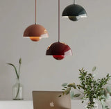 Design LED Pendelleuchte in Blütenform für Esszimmer