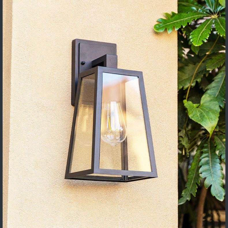 LED Außenwandleuchte aus Glas Trapezdesign mit Wasserschutz