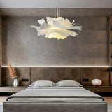 LED Pendelleuchte Blumenform im Nordic Design