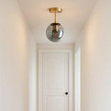 LED Pendelleuchte aus Glas in Kugelform für den Flur, Ø 15 cm