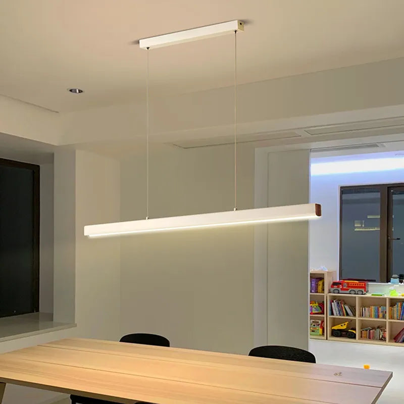 LED Pendelleuchte dimmbar linear für Esszimmer