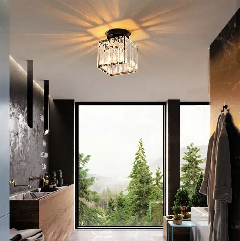 Moderne LED Deckenleuchte mit Kristall-Streifen für Flur