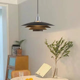 Moderne LED Pendelleuchte mit mehrschichtigem Metallschirm für Esszimmer