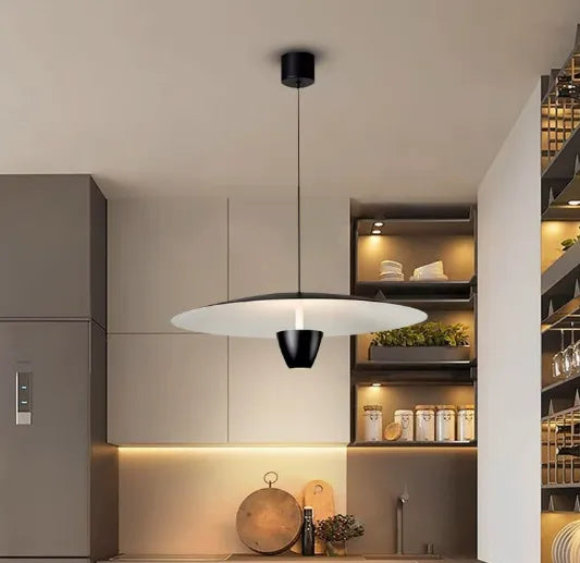 UFO-Pendelleuchte mit langem Kabel für Esszimmer