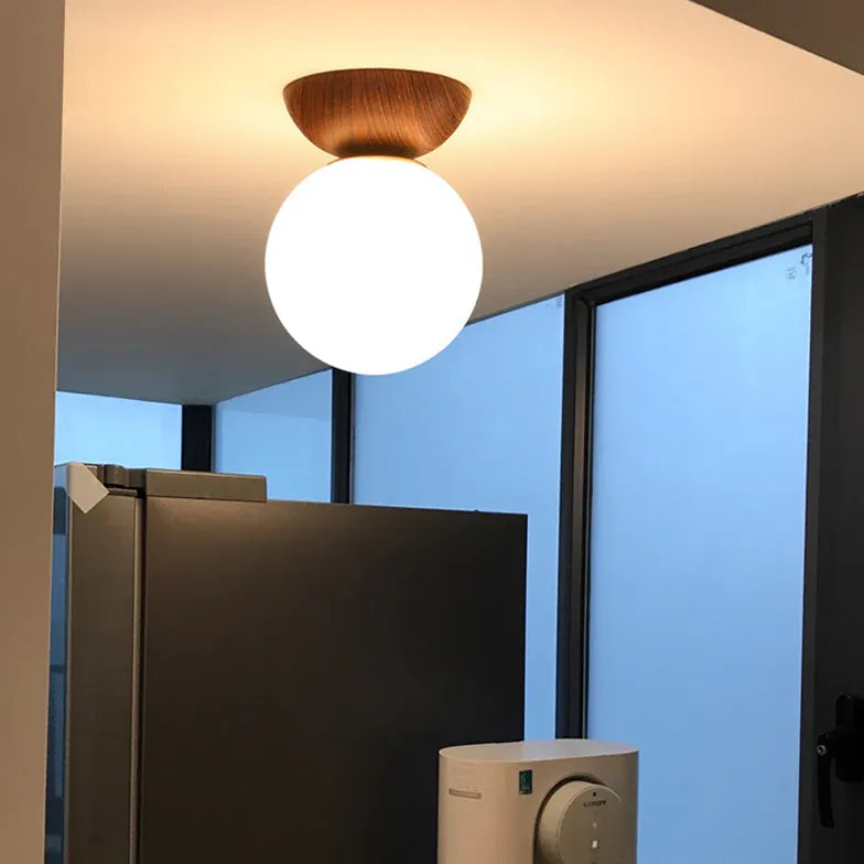 Deckenleuchte Esszimmer hängend Nordisch Holz Milchweißer Ball - Clowas.de