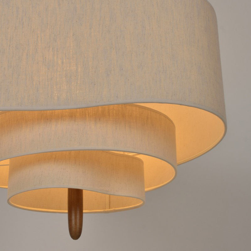 Französische Pendelleuchte mit Stoffschirm für das Schlafzimmer