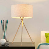 Dreibein Stehlampe Weiß moderne elegante Raumgestaltung - Clowas.de