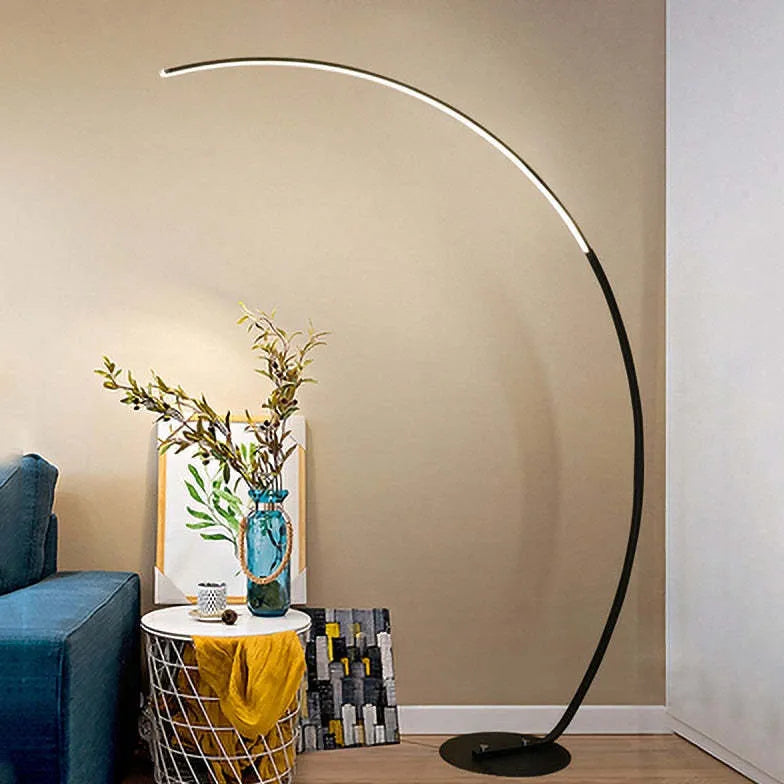 Linear Minimalist Curved Design Floor Lamp