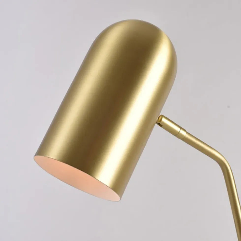 Goldene zylindrische moderne Stehlampe