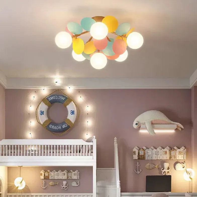 Globus Deckenleuchte LED für nordische Kinderzimmer - Clowas.de