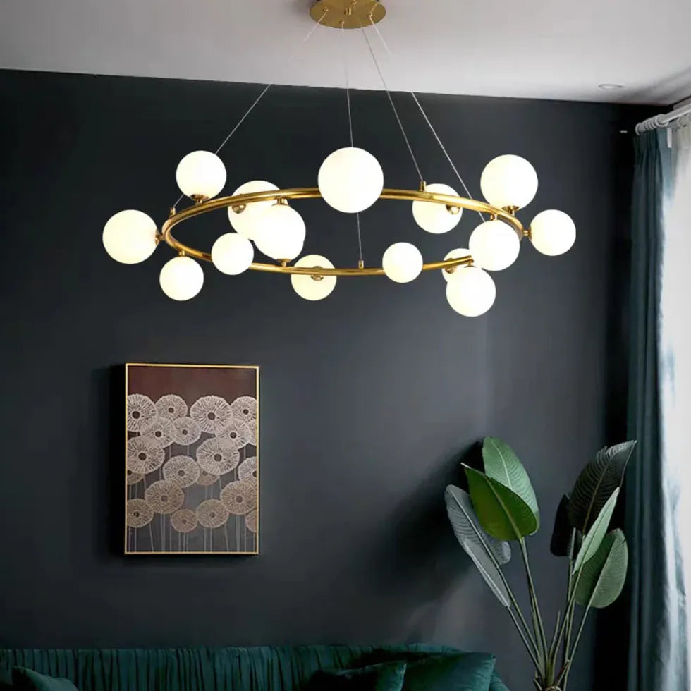 Goldene Pendelleuchte im nordischen modernen Stil - Clowas.de