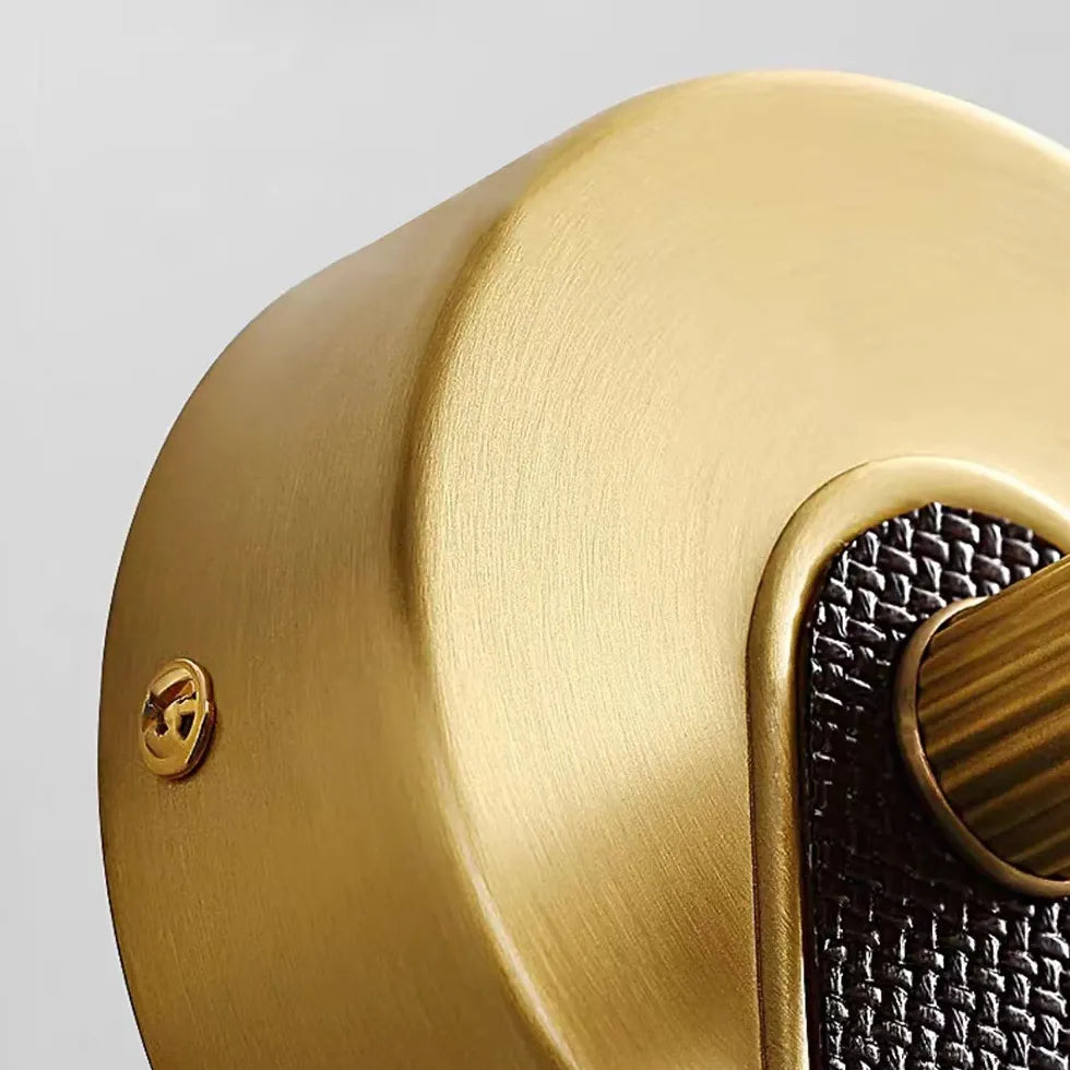 Goldene Wandleuchten im langen einfachen Design - Clowas.de