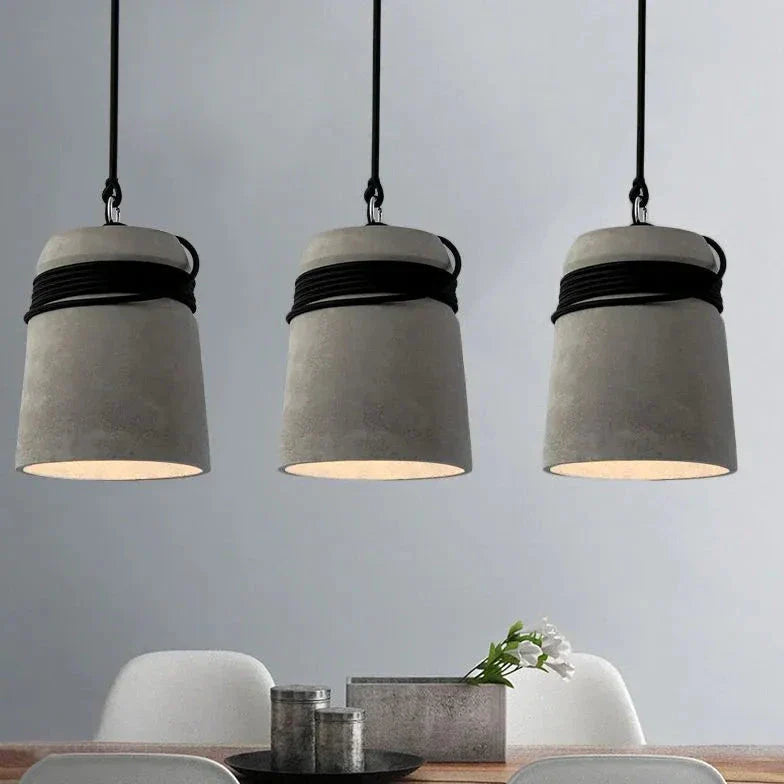 hängelampe industrial design für einen modernen Essbereich - Clowas.de