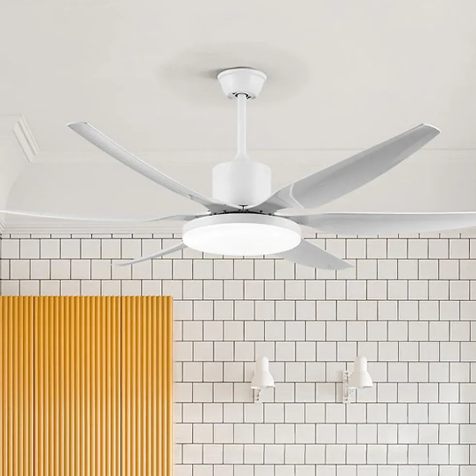 Weiße moderne minimalistische Wohnzimmerventilatorlicht Licht