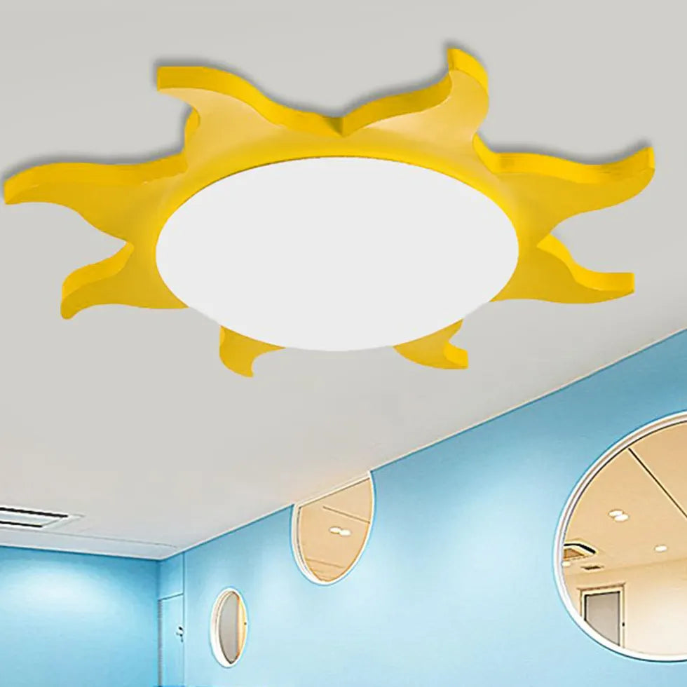 Kinderzimmer Deckenleuchte LED Sonnenform kreative Deckenlampe - Clowas.de