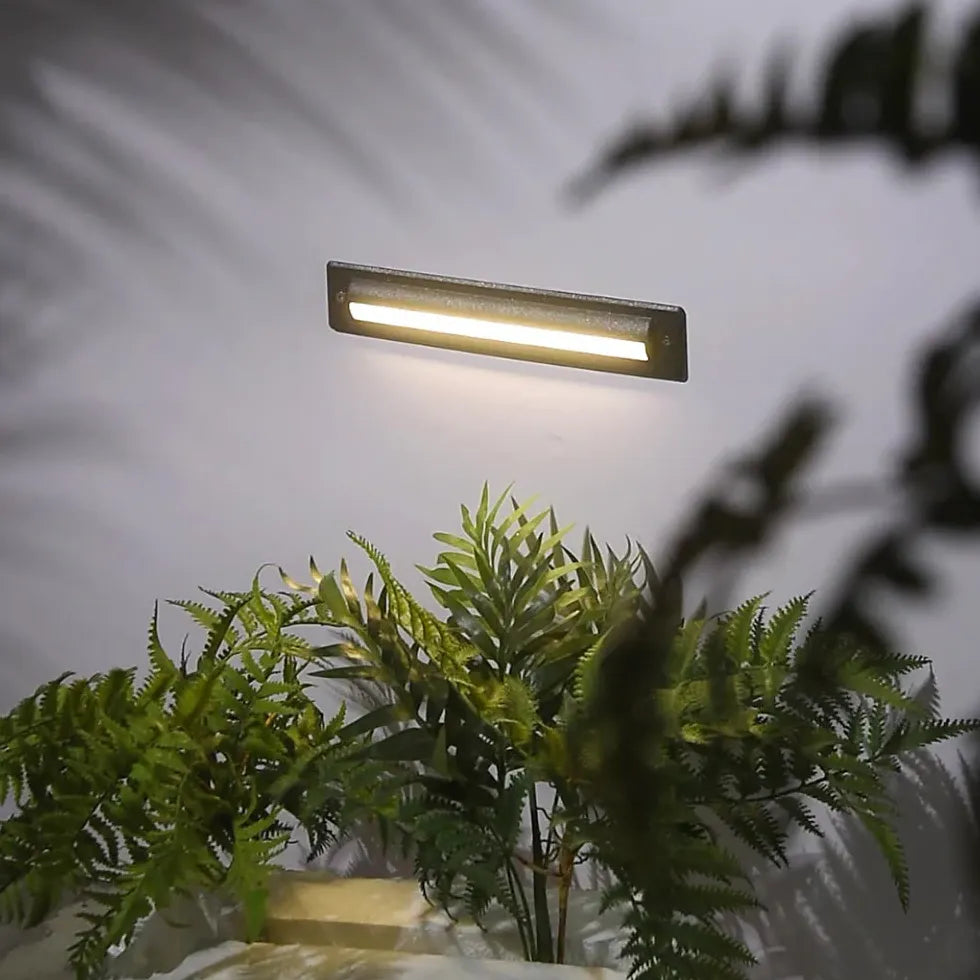 LED Steinleuchten für den modernen wasserdichten Außenbereich - Clowas.de