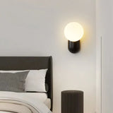 LED Wandleuchte Kugel im nordischen minimalistischen Design - Clowas.de