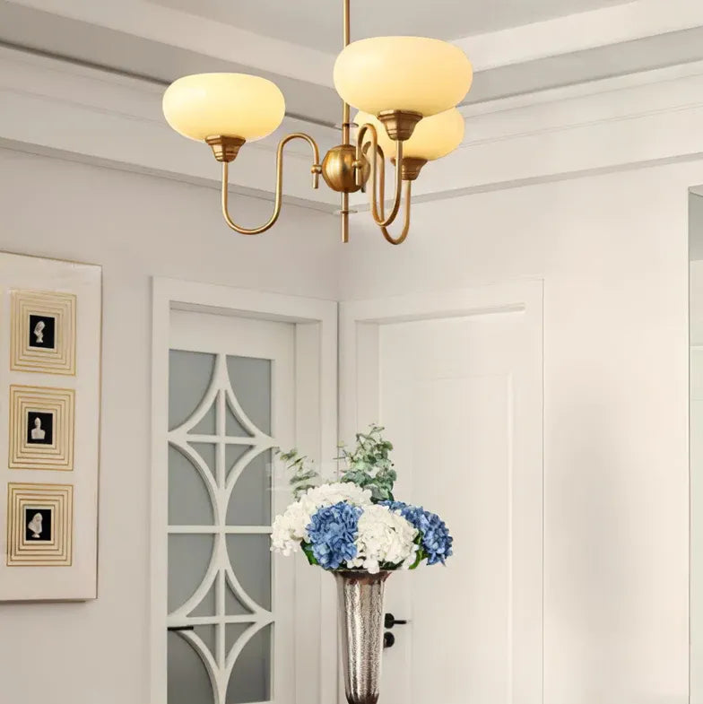 Deckenleuchte Messing Gold mit Bauhaus-Design und Glas - Clowas.de