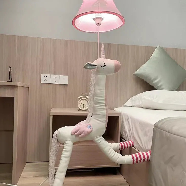 Cartoon Giraffe weiß und rosa Stehlampe