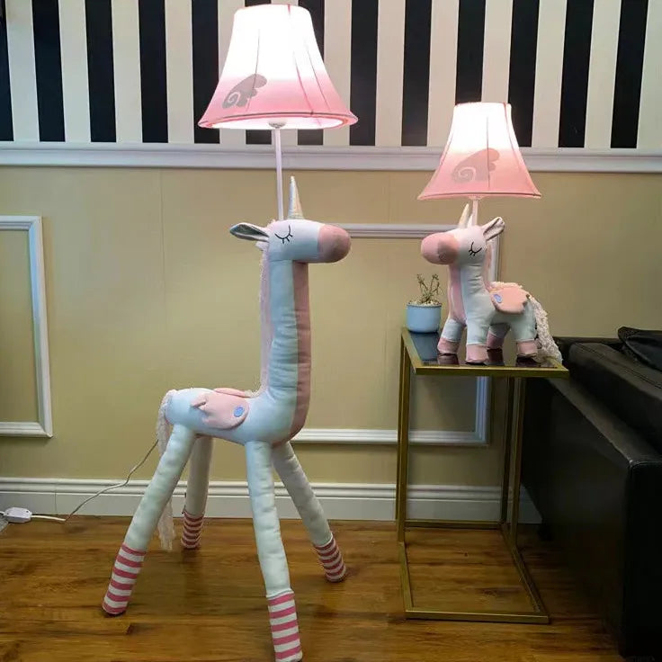 Cartoon Giraffe weiß und rosa Stehlampe