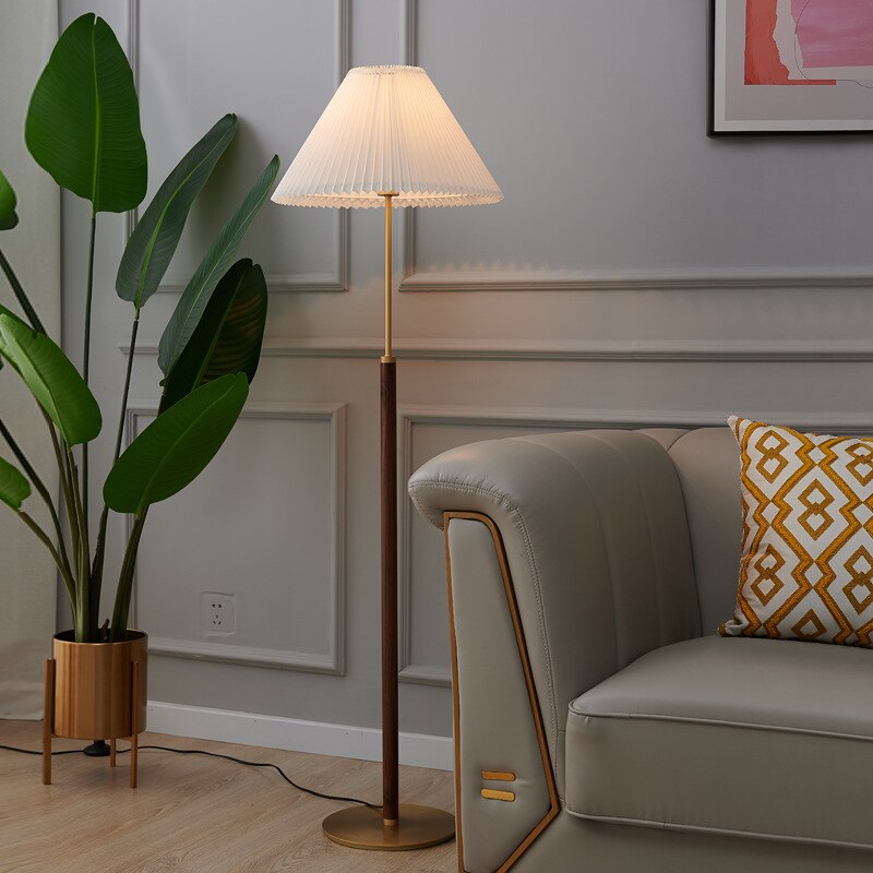 Modern Nussbaum Stehlampen für Wohnzimmer - Clowas.de