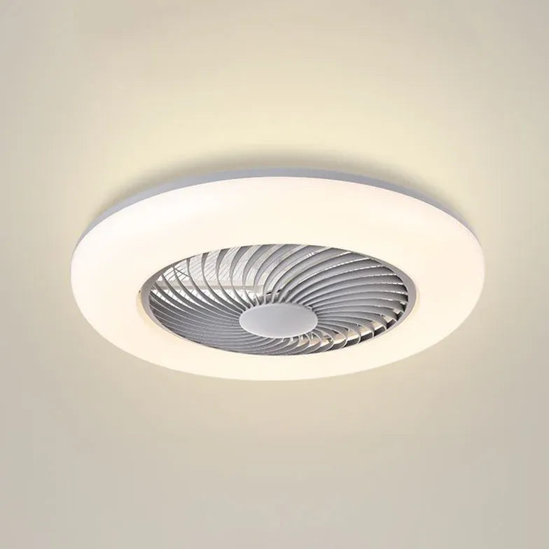 Design Deckenventilator mit Licht im modernen Stil