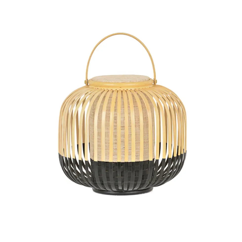 Stehlampe Rattan Bambus schlichte elegante Wohnraumbeleuchtung