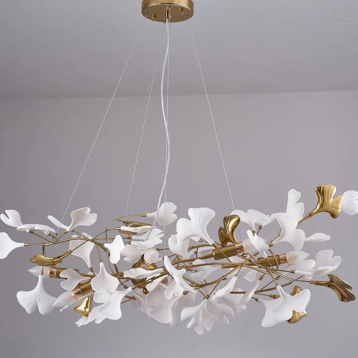 White Leaf-Shaped Modern Pendant Light