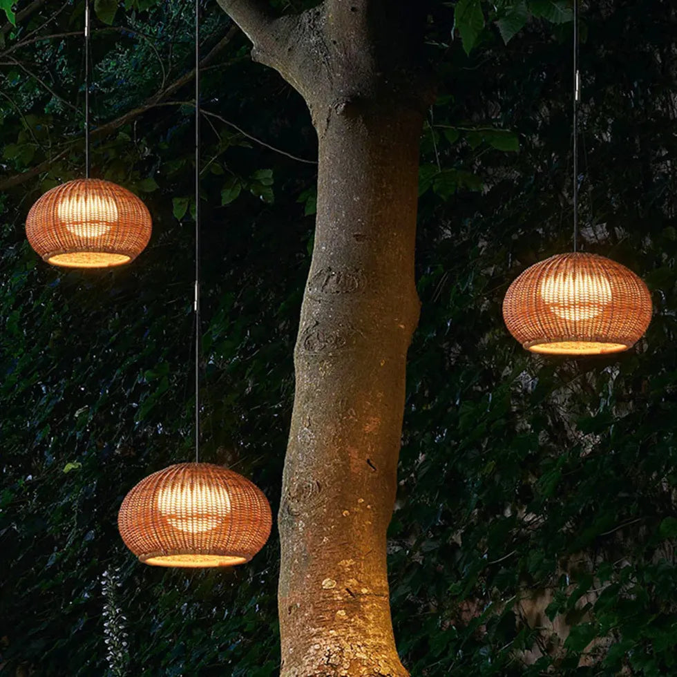Pendelleuchte für aussen in schlichtem japanischem Rattandesign - Clowas.de