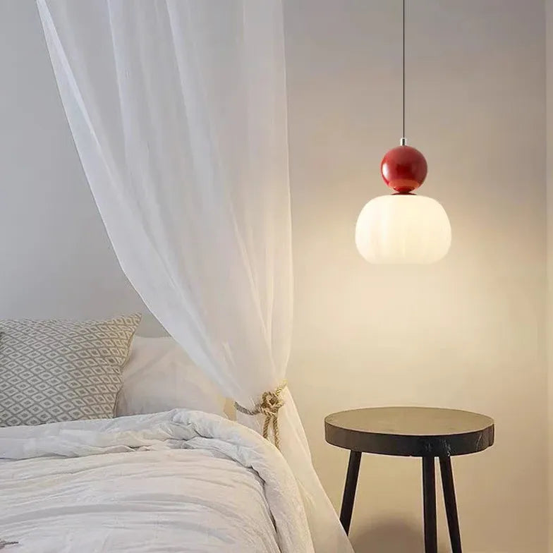 Pendelleuchte Kugel Opalglas im Bauhaus Stil - Clowas.de
