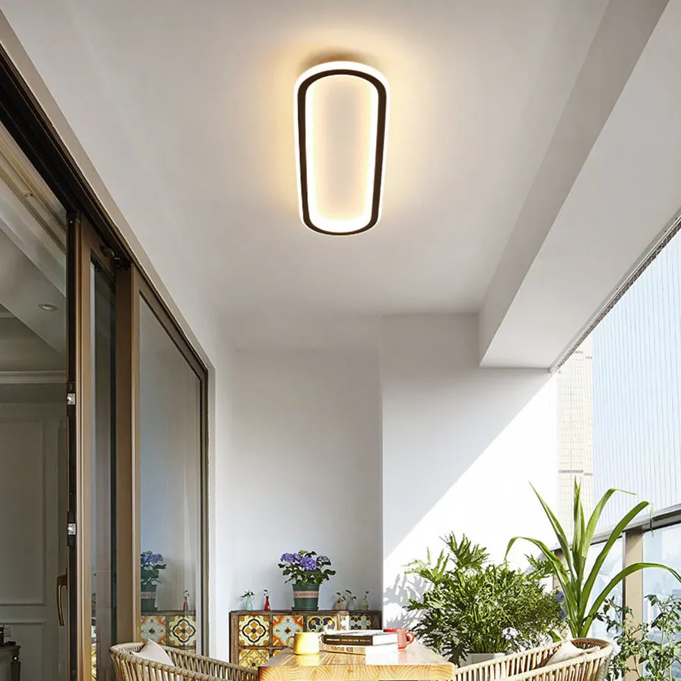 Deckenleuchte LED Farbwechsel modern ovales Design