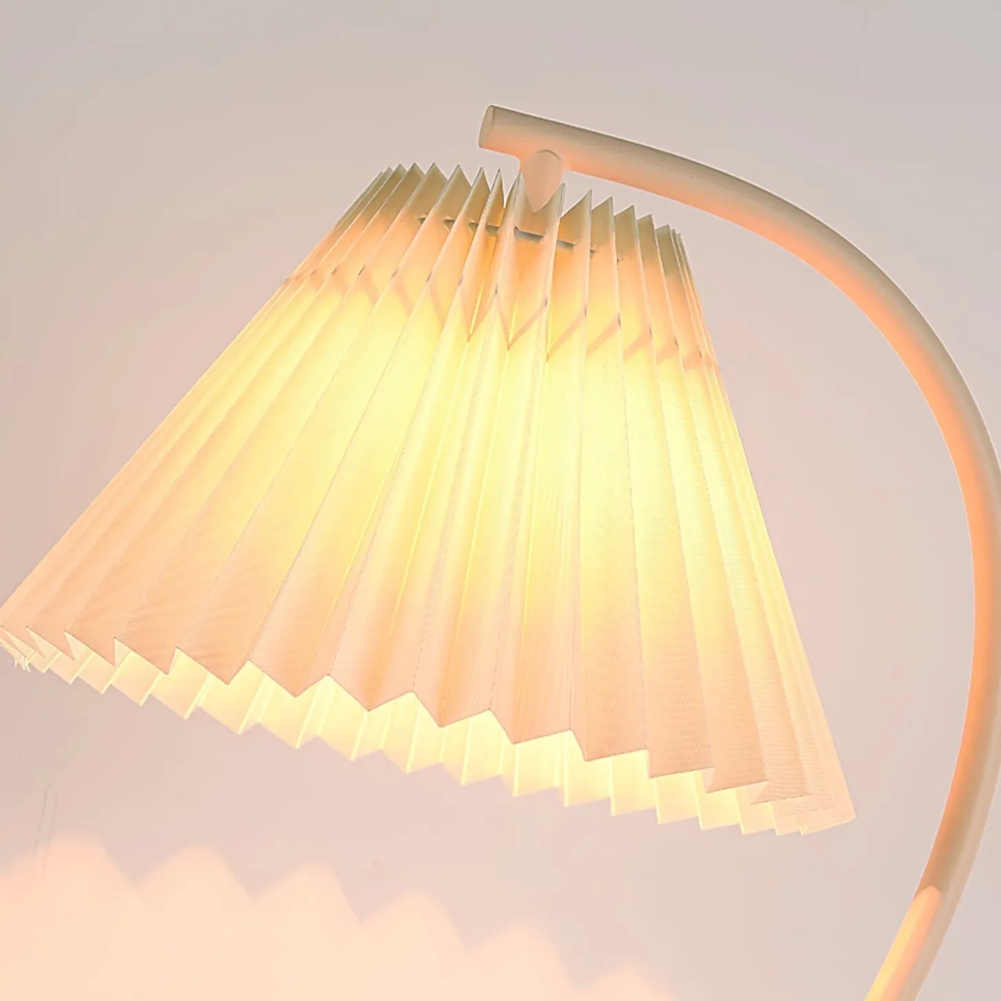 odern Warm-Toned Arched Table Lamp