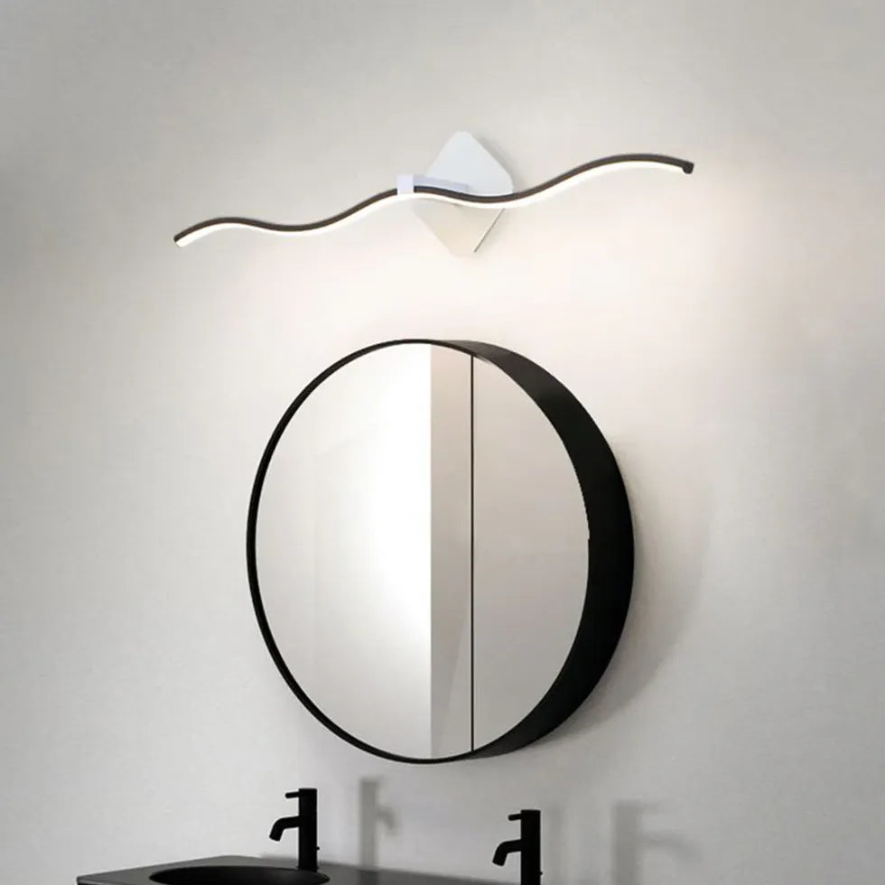 Schwarze Wandleuchten mit wellenförmigem minimalistischem Design - Clowas.de