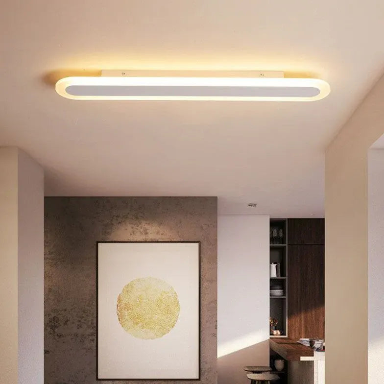Sehr helle LED Deckenleuchte in modernem ovalen Design - Clowas.de